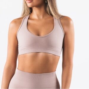 AMPLIFY CONTOUR BRA - PORCELAIN MEDIUM